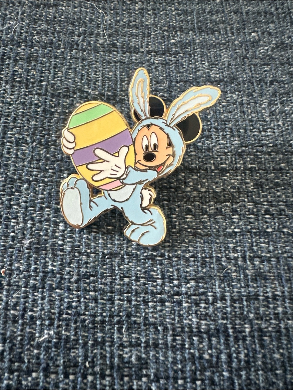Walt Disney World Disney Mickey Bunny Costume Enamel 2008 Pin - Light Blue